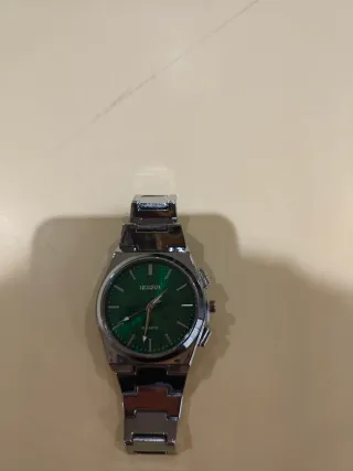 Reloj de cuarzo hombre color verde 