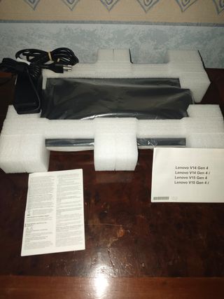 Computer Lenovo V15 G4 AMN PC Notebook