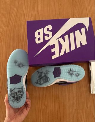 Nike SB Dunk x Hayley Wilson Morado