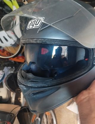 Casco de moto AGV