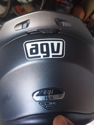 Casco de moto AGV
