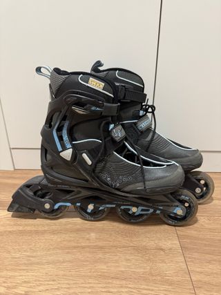 Patines en línea Rollerblade negros y azules