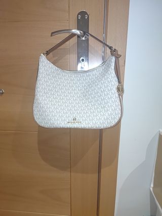 Bolso Michael Kors original  sin estrenar