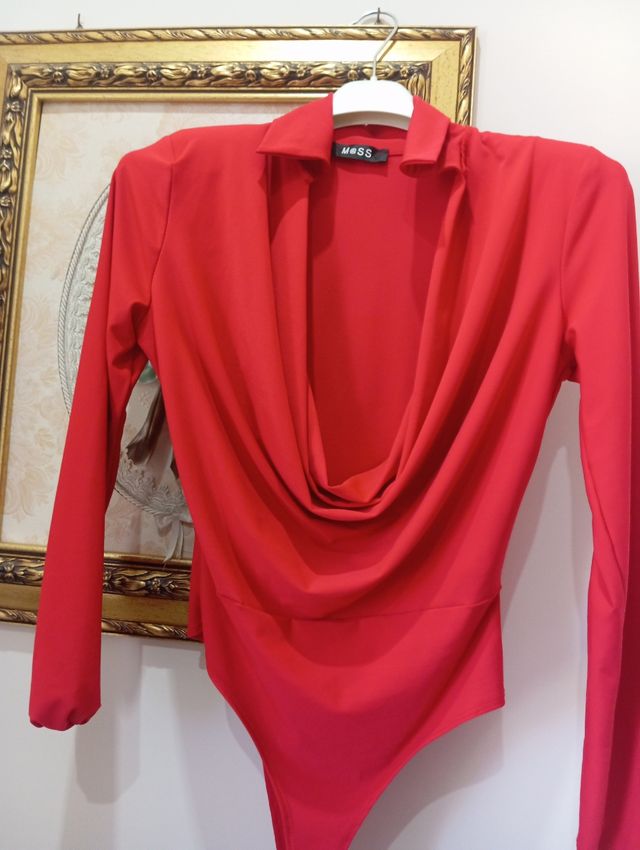 Body elegante M088 rosso