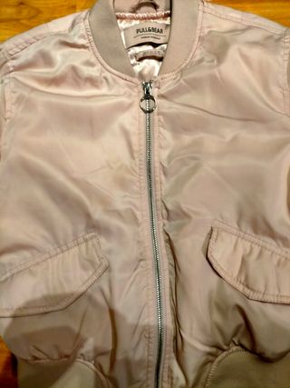 Cazadora bomber Pull&Bear rosa T.XS