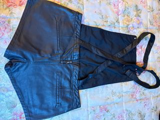 Pantalón corto polipiel mujer negro
