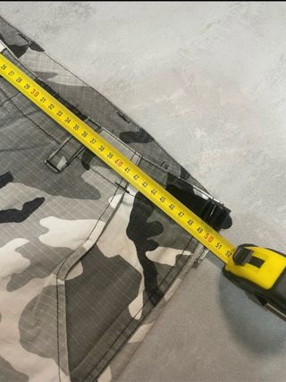 Pantalones Cargo Camuflaje Gris