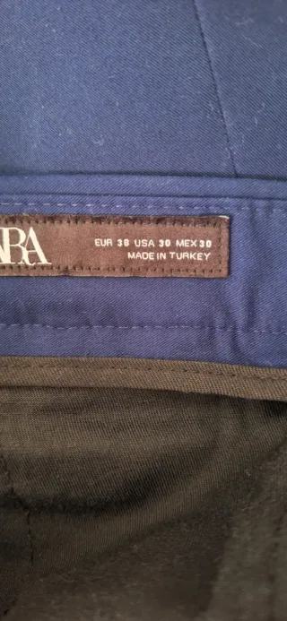 Traje de hombre azul