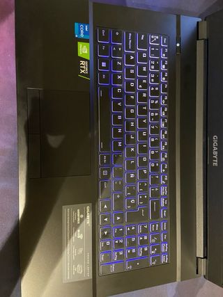 Gigabyte G7 GD 