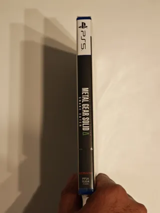 Metal Gear Solid Delta - PS5 e Funko Naked Snake