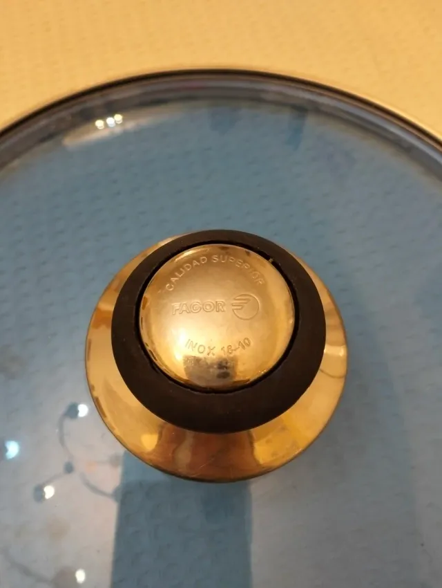 Tapa de cristal para sartén