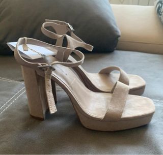 Sandalias Pull&Bear Plataforma Beige Talla 39