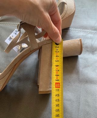 Sandalias Pull&Bear Plataforma Beige Talla 39