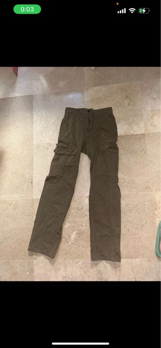 Pantalones cargo verde oliva