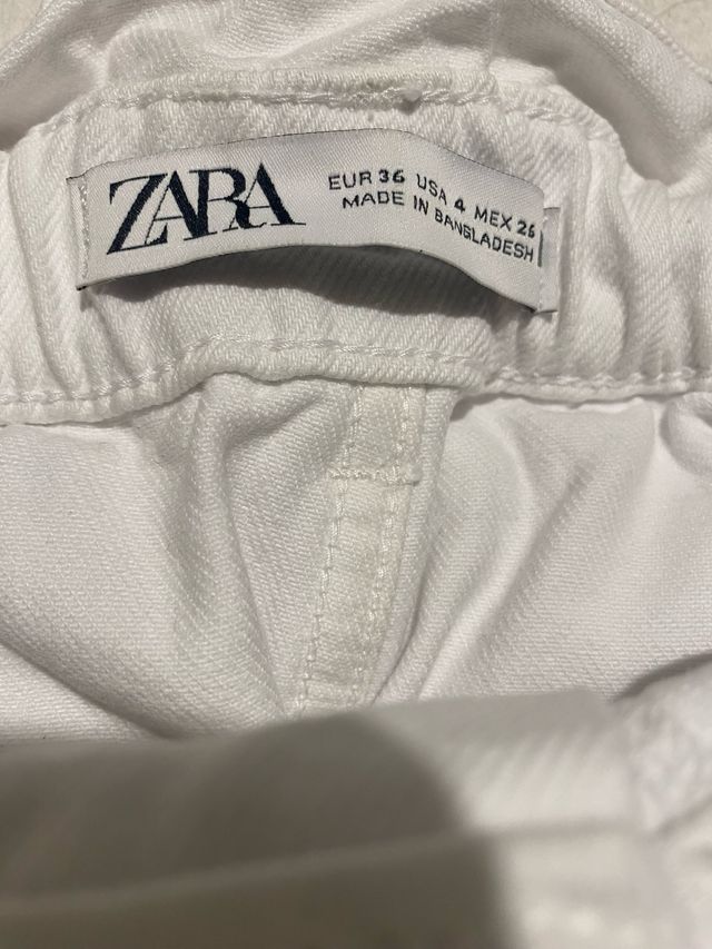 Shorts Zara Baggy Blancos