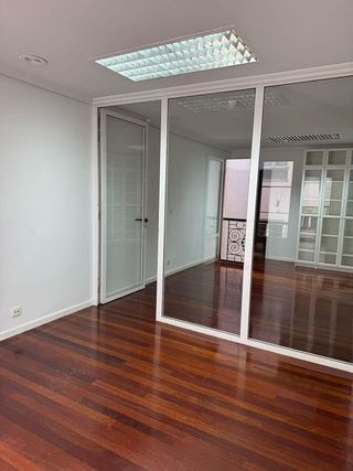 Oficina en alquiler en Centro - Ayuntamiento en Santander