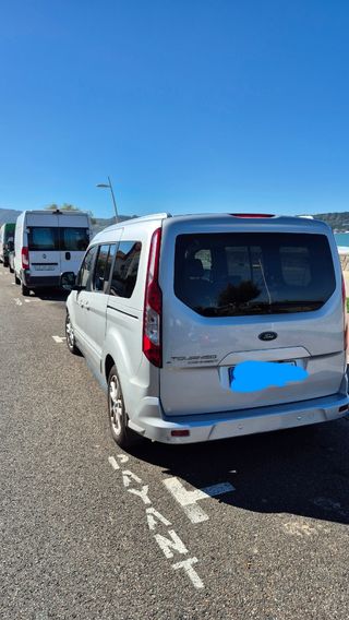 Ford grand Tourneo Connect 2017