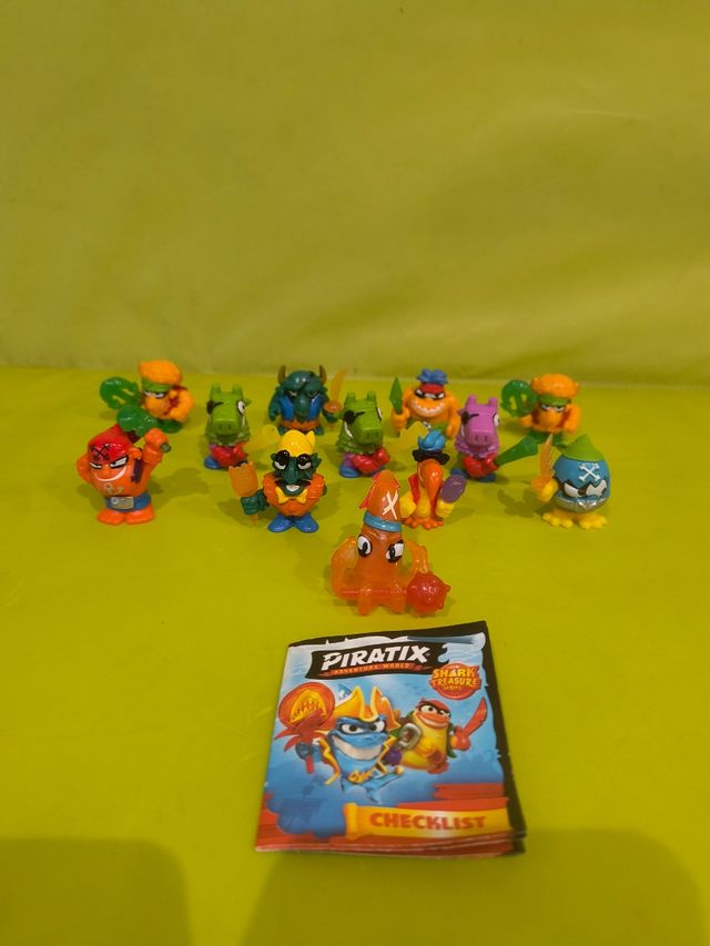 Lote 10 Figuras Piratix