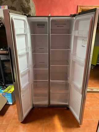 Frigorífico americano Hisense
