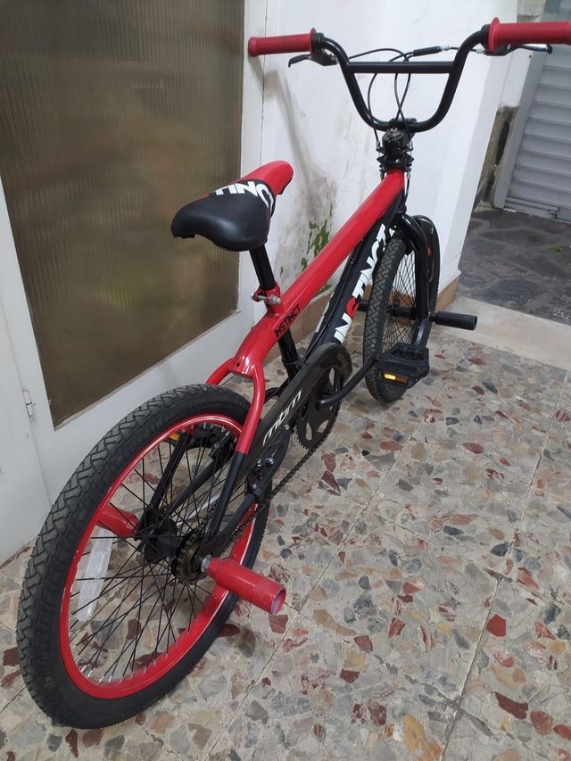 Bici BMX MBM Instinct Rossa/Nera 20