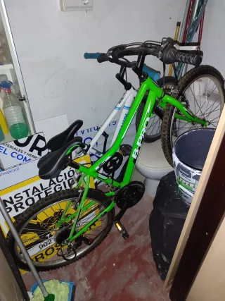 Bicicleta B-PRO verde