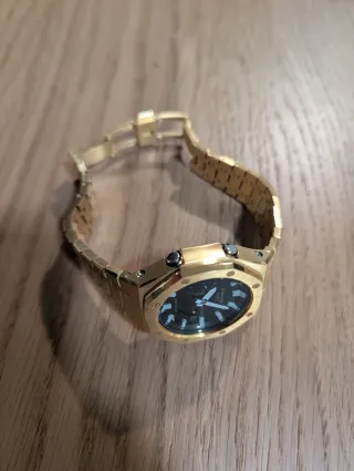 Casio G-Shock Dorado y Plata