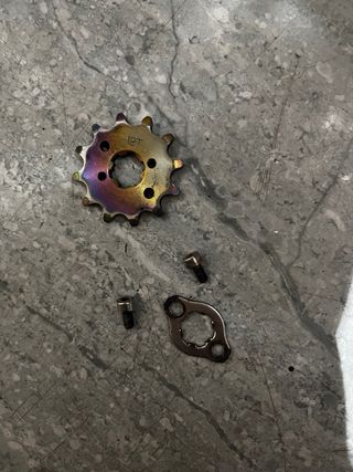 Piñón Derbi Senda 12T