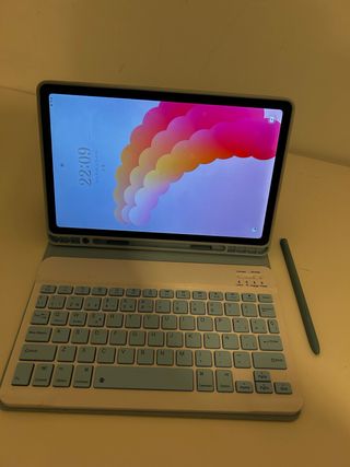 Samsung Galaxy Tab S6 Lite Azul + Teclado + lápiz 