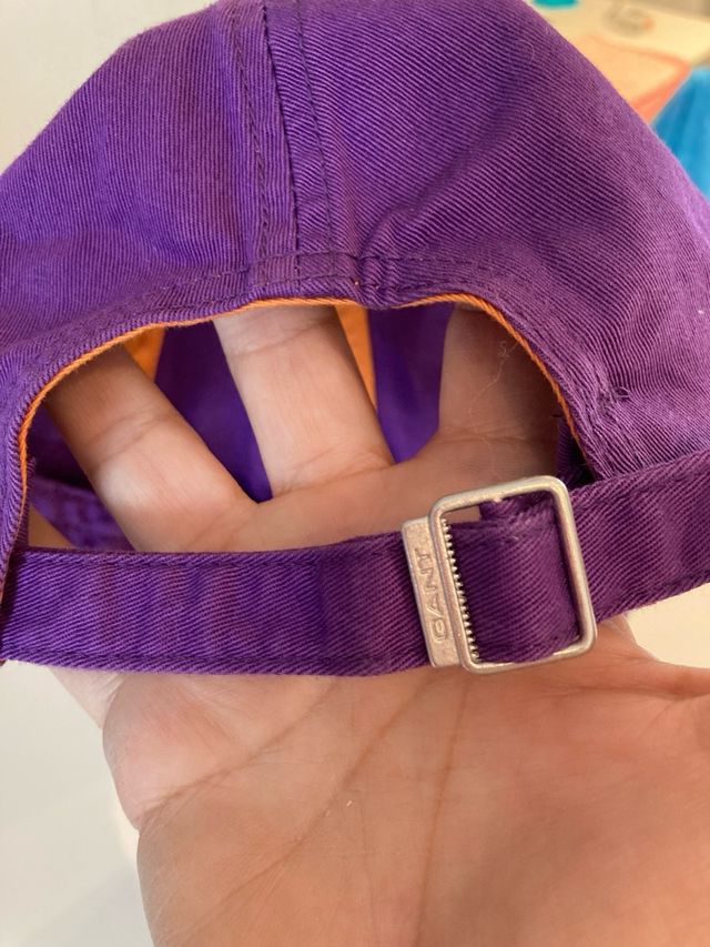 Gorra Gant Morada