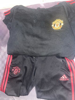 Chándal Manchester United Adidas Negro/Rojo