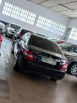 Mercedes-Benz Clase C 2010