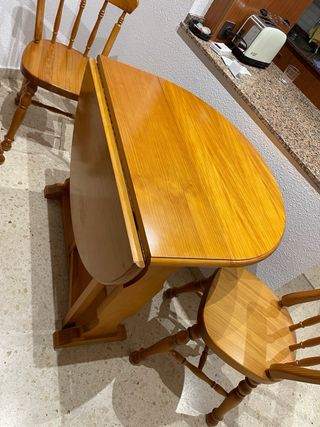 Mesa comedor plegable con 4 sillas