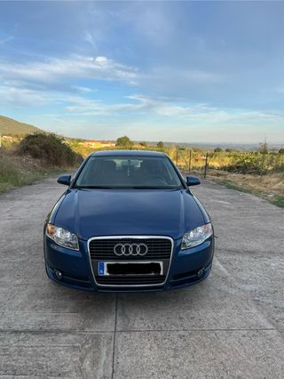 Audi A4 2.0 TDI 140 CV – Muy cuidado y con manteni