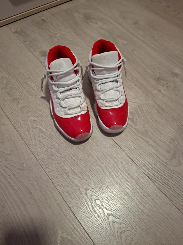Zapatillas Air Jordan 11 Rojo/Blanco