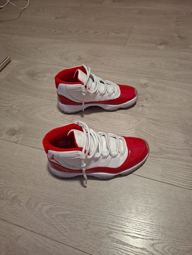 Zapatillas Air Jordan 11 Rojo/Blanco