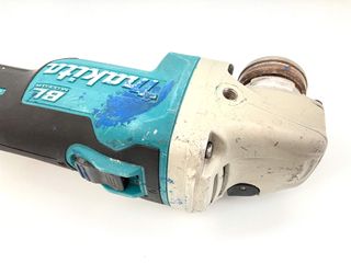 radial makita dga504