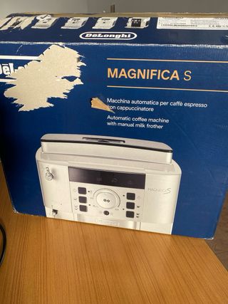 Cafetera DeLonghi Magnífica S