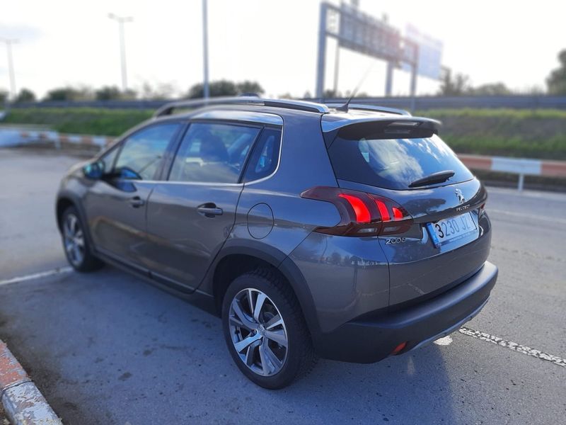 Peugeot 2008 2017 - foto 1