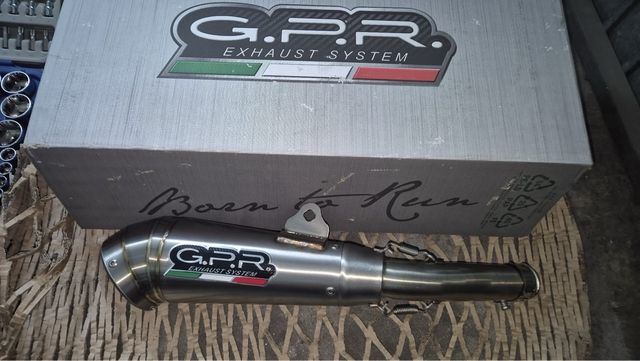Tubo de escape GPR moto