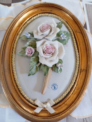 Piccolo quadro decorativo rose in ceramica