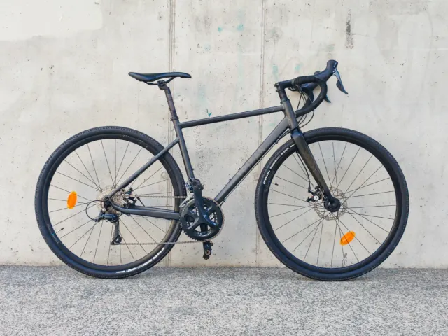 GRAVEL TRIBAN RC 500 de segunda mano por 550 EUR en Vitoria