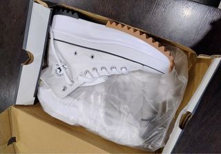 Converse Blancas Suela Goma Marrón