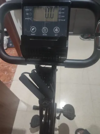 Bicicleta Estática Negra