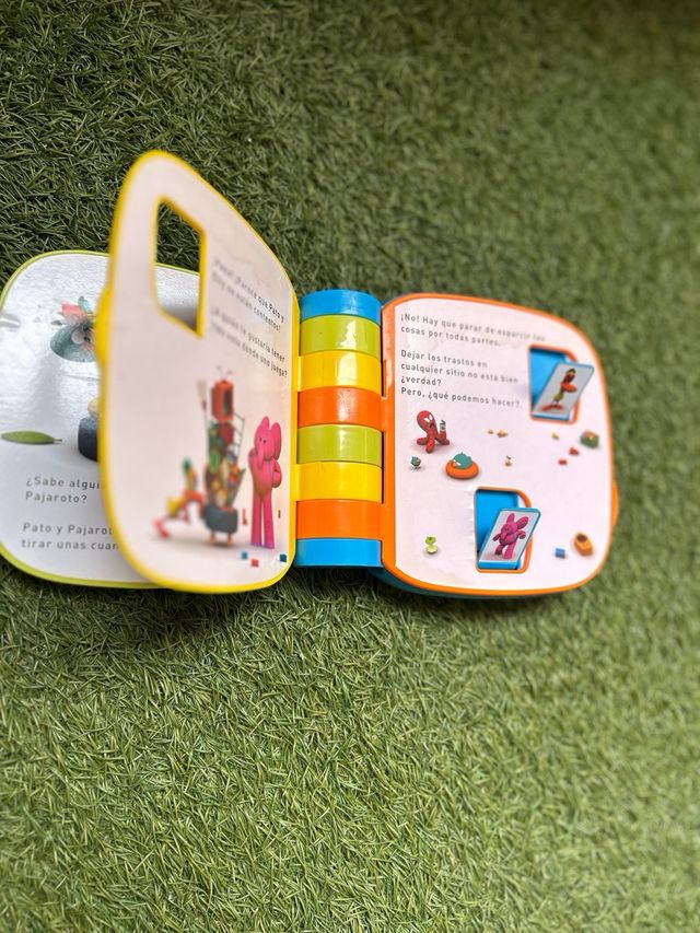 Libro Cancionero Fisher-Price y libro Pocoyo