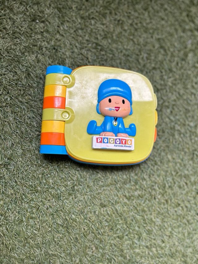 Libro Cancionero Fisher-Price y libro Pocoyo