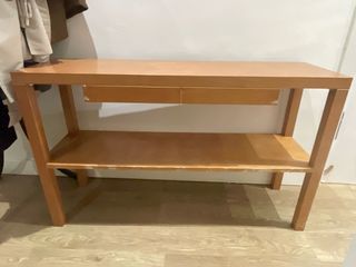 Mesa recibidor de madera