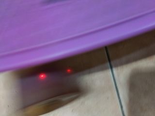 Patín morado de 4 ruedas ilumandas