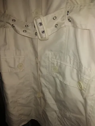 (NUEVA) Gabardina para New Class Beige.
