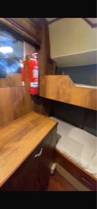 Velero de crucero Muddy 39