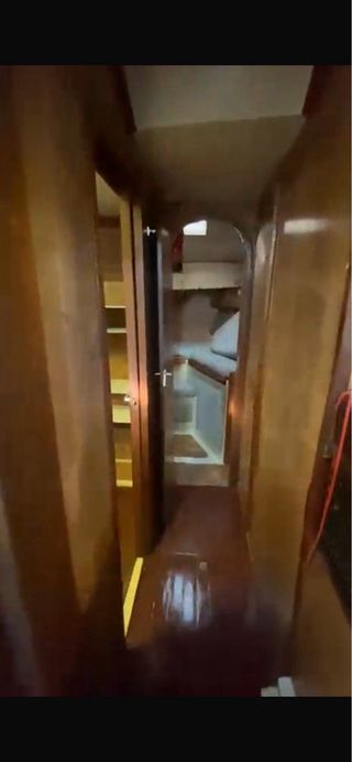 Velero de crucero Muddy 39